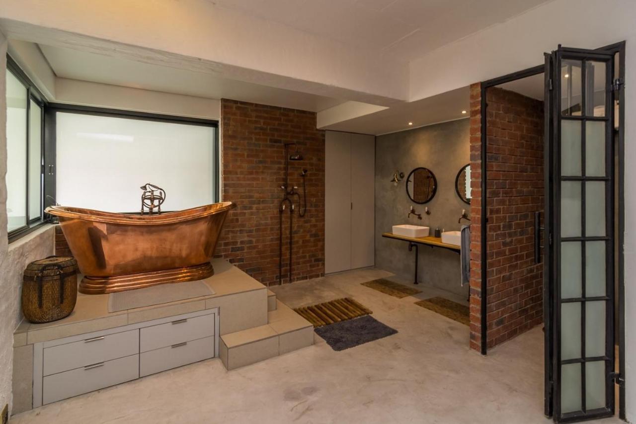 12 Decades Art Hotel Йоханесбург Екстериор снимка
